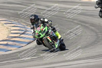 media/Dec-01-2025-Moto Forza (Mon) [[2daa91e15f]]/2-Intermediate Group/Session 2 (Turns 9 and 10)/